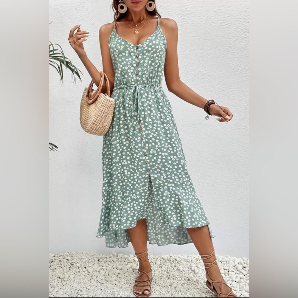 Chic Green Floral Midi Dress NWT